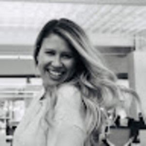 Meet your Posher, Olivia